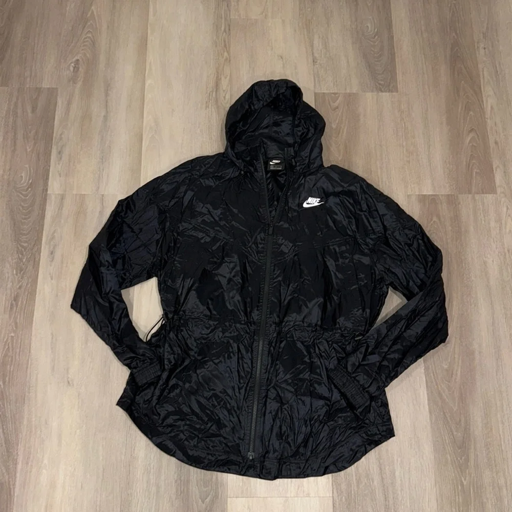 Nike windbreaker - Picture 1 of 7